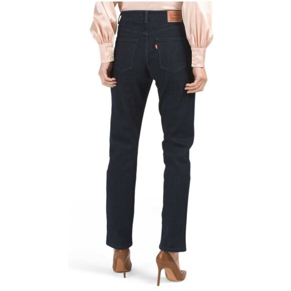 Levis 12 Medium Classic Straight Jeans Mid-Rise 31x30 Women's Denim Sculpt Soft - Picture 2 of 7